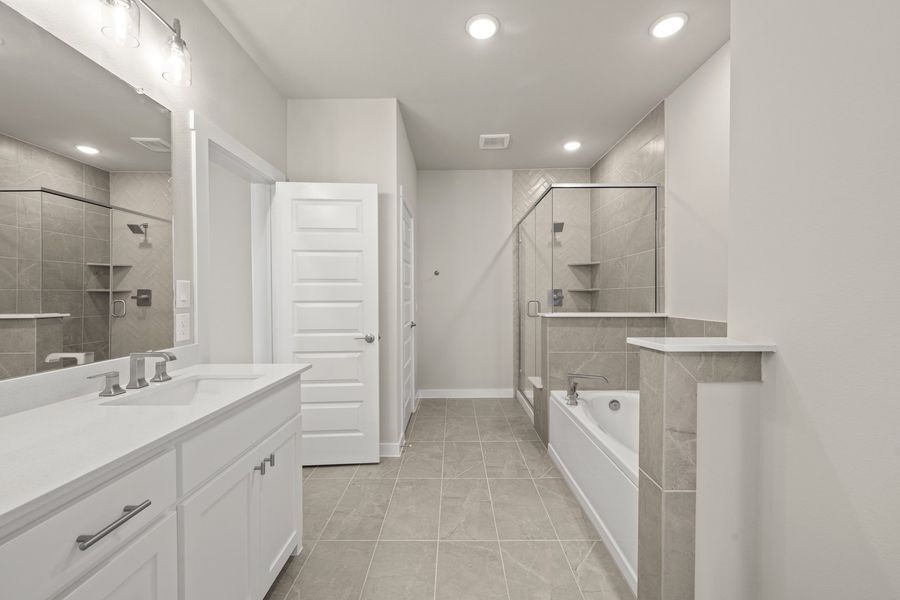 Furnished interior view inside a new home in Wildridge, Oak Point (Image 12).