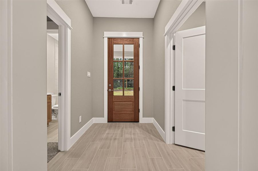 Spacious, unfurnished interior of a new home in , Plantersville (Image 29). Spacious, unfurnished interior of a new home in , Plantersville (Image 29).