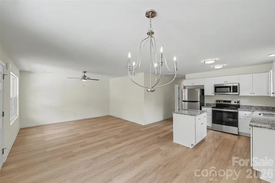 Spacious, unfurnished interior of a new home in , Rock Hill (Image 27). Spacious, unfurnished interior of a new home in , Rock Hill (Image 27).