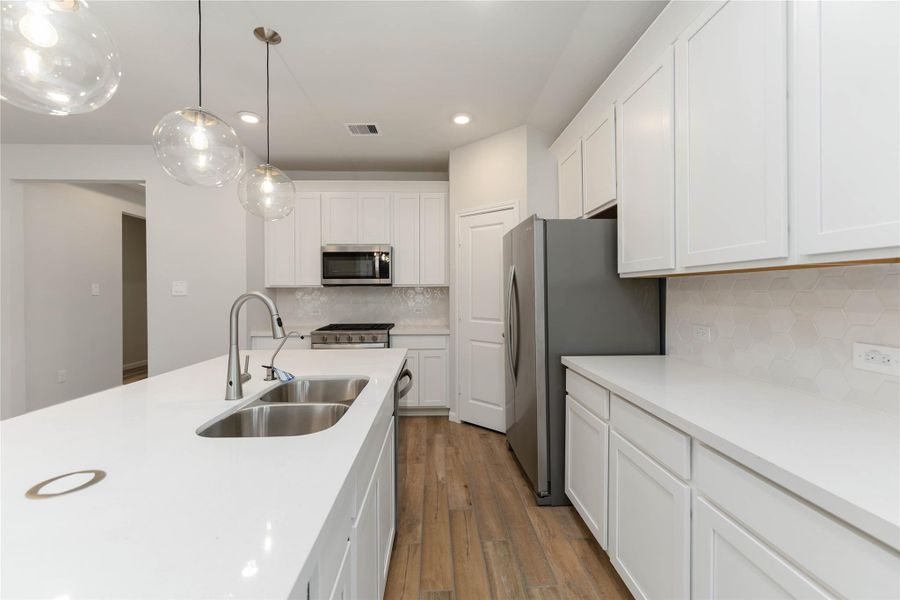 Furnished interior view inside a new home in Sunrise Cove, Texas City (Image 8).