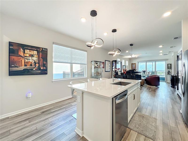 Furnished interior view inside a new home in Del Webb Minneola, Minneola (Image 26). Furnished interior view inside a new home in Del Webb Minneola, Minneola (Image 26).