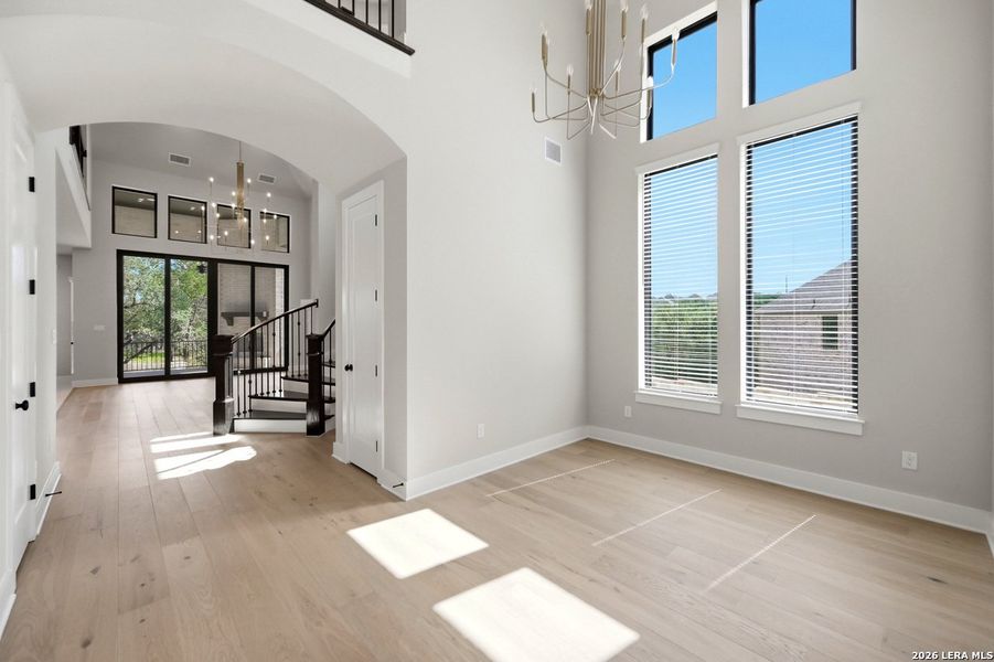 Spacious, unfurnished interior of a new home in La Cima, San Marcos (Image 33). Spacious, unfurnished interior of a new home in La Cima, San Marcos (Image 33).