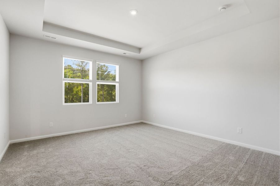 Spacious, unfurnished interior of a new home in Bratton Pointe, Rock Hill (Image 11).