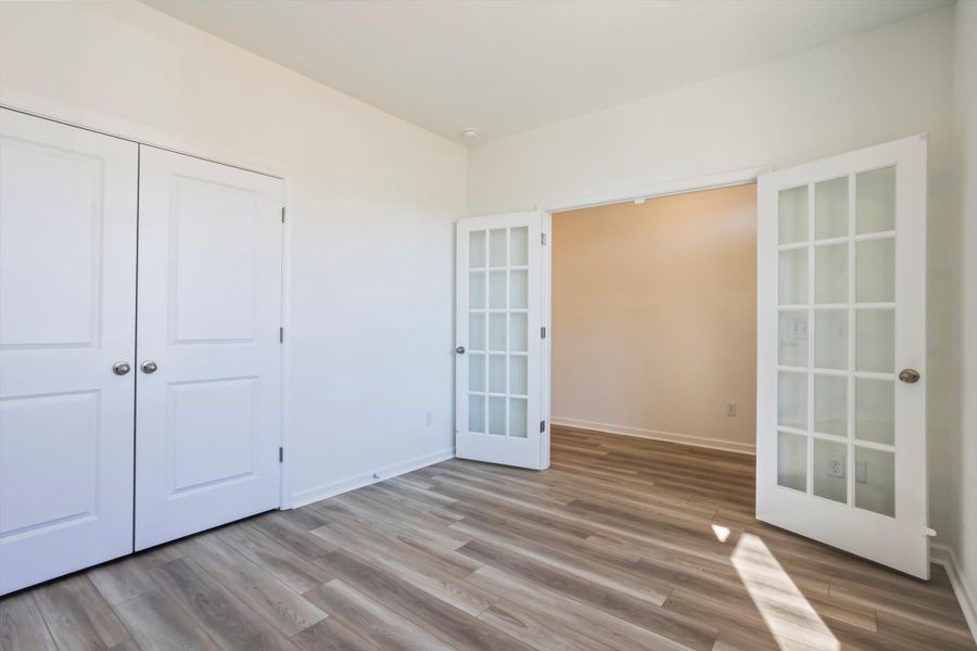 Spacious, unfurnished interior of a new home in Portrait Hills, Aiken (Image 13).