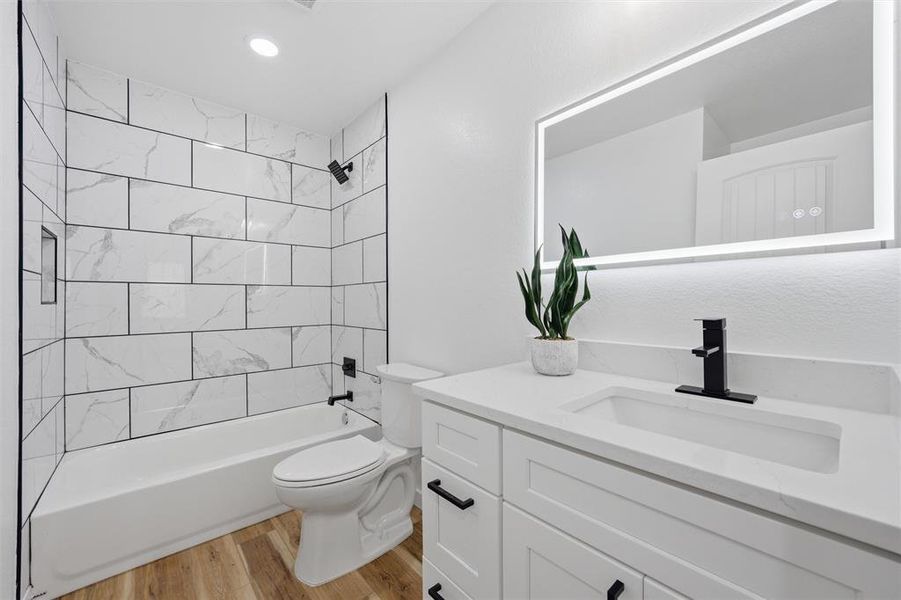 Furnished interior view inside a new home in , Waco (Image 8).