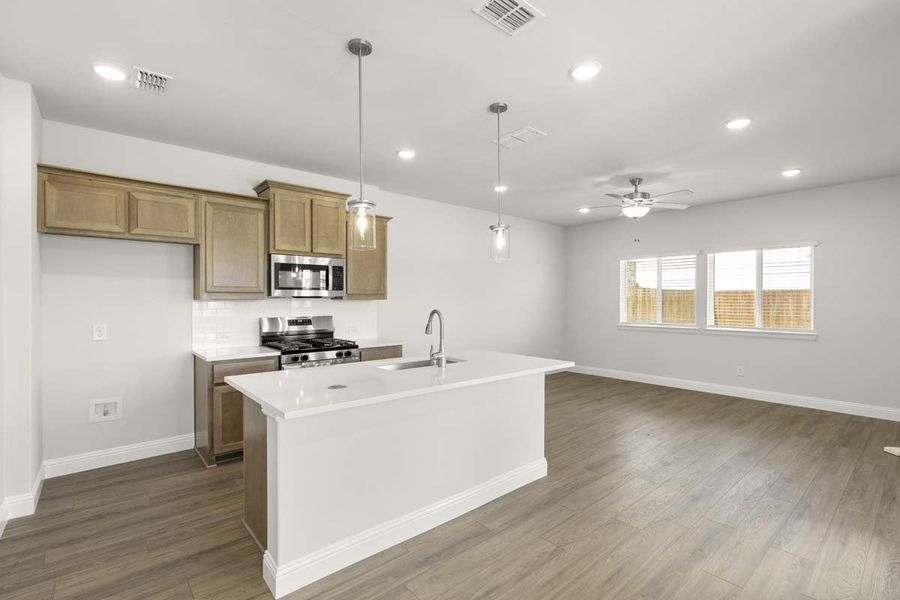 Furnished interior view inside a new home in Elevon, Lavon (Image 6).