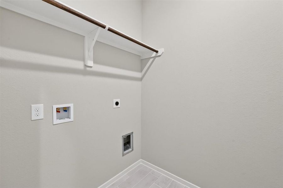 Spacious, unfurnished interior of a new home in Grand Magnolia, Magnolia (Image 17).