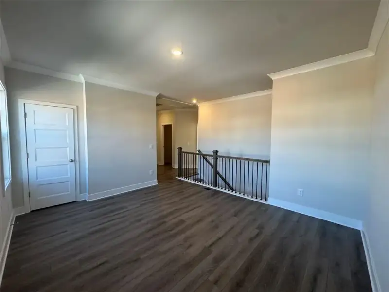 Spacious, unfurnished interior of a new home in Rosewood Lake Estates, Hoschton (Image 19).