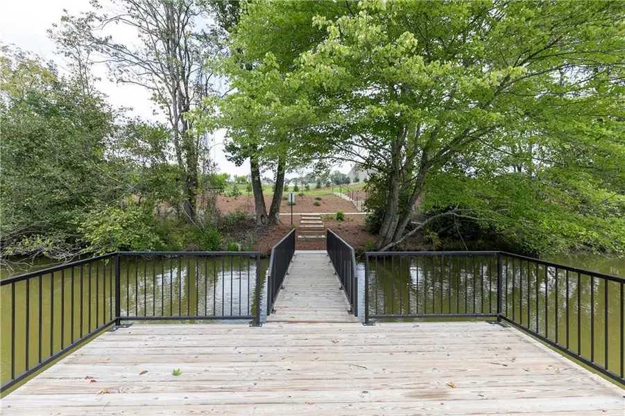 Natural landscape and outdoor views near in Lawrenceville (Image 19). Natural landscape and outdoor views near in Lawrenceville (Image 19).