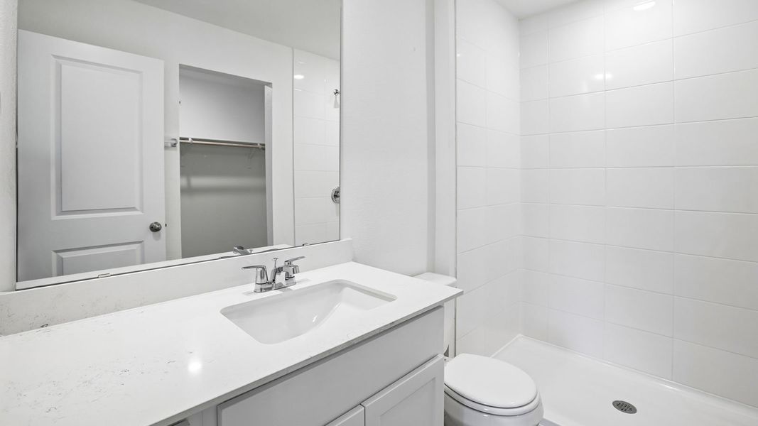 Furnished interior view inside a new home in Talavera, Kyle (Image 9).