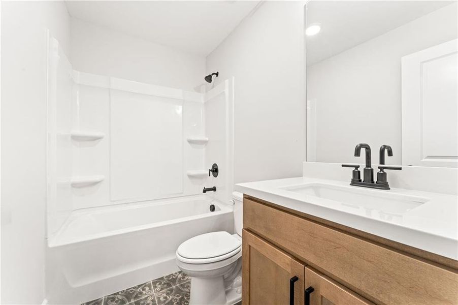 Furnished interior view inside a new home in Cherokee Township, Acworth (Image 13).