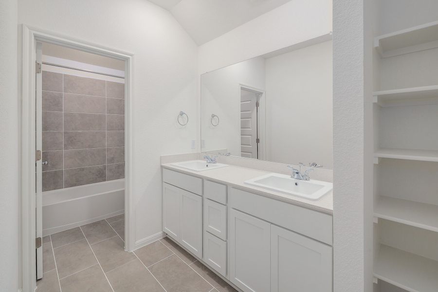 Furnished interior view inside a new home in Trinity Ranch, Elgin (Image 14).