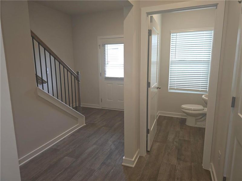 Spacious, unfurnished interior of a new home in Southern Hills, McDonough (Image 33).