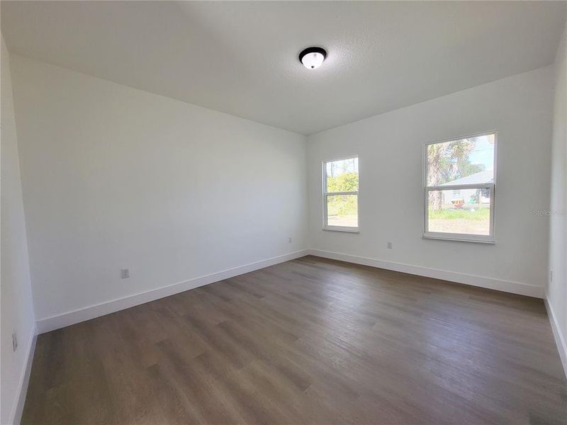 Spacious, unfurnished interior of a new home in , Palm Bay (Image 23).