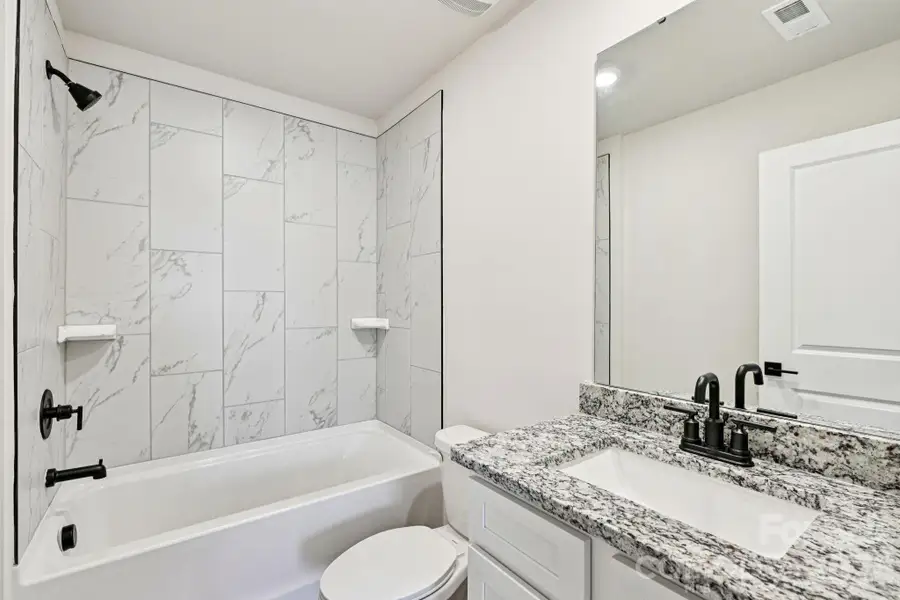 Furnished interior view inside a new home in Colonial Crossing, Troutman (Image 10).