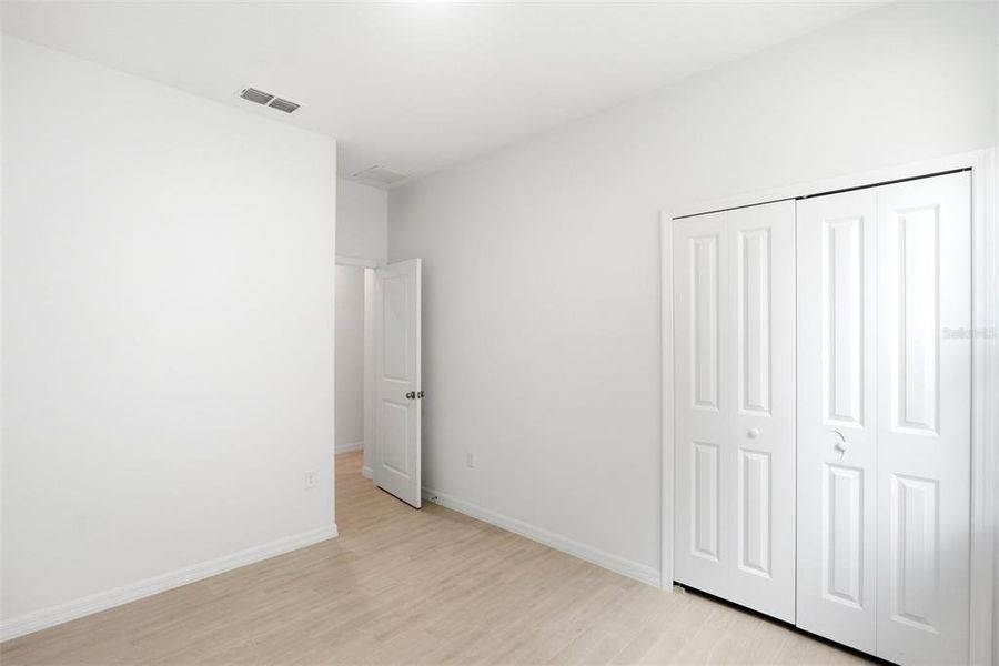 Spacious, unfurnished interior of a new home in , Eustis (Image 24).