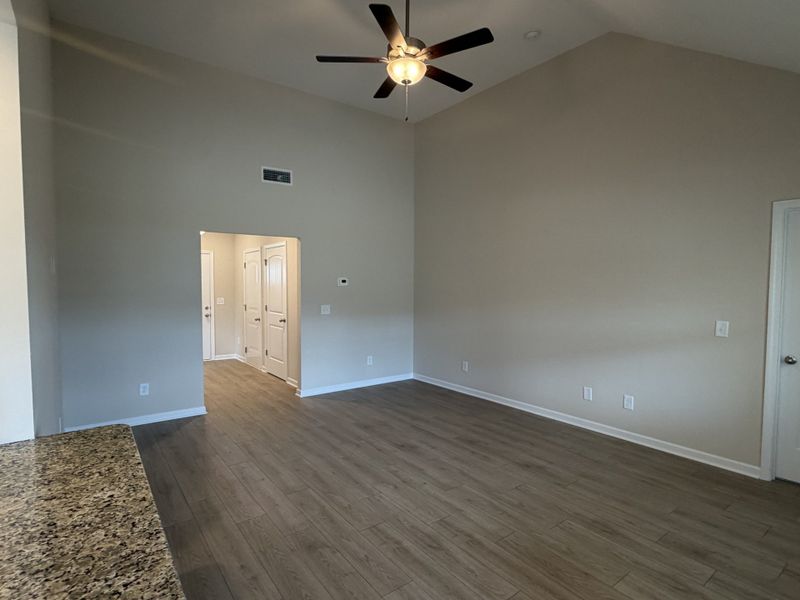 Spacious, unfurnished interior of a new home in Stillwater, Tullahoma (Image 14). Spacious, unfurnished interior of a new home in Stillwater, Tullahoma (Image 14).