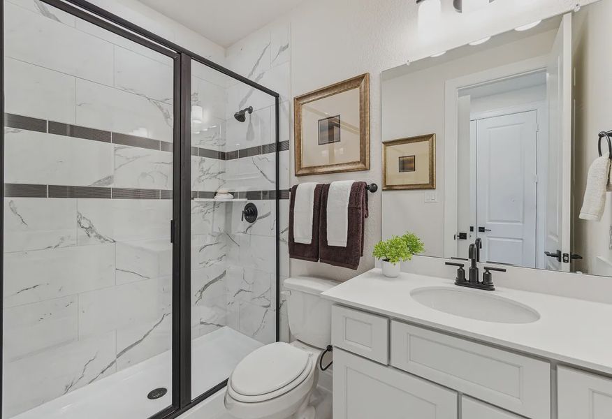 Plan 4043 bath 3 - staged - 18 of 19 Plan 4043 bath 3 - staged - 18 of 19