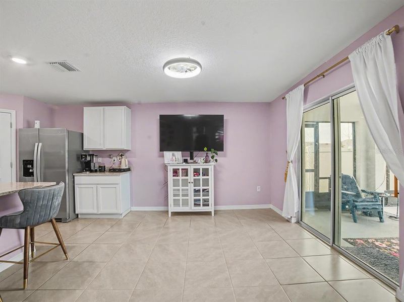 Furnished interior view inside a new home in , Wimauma (Image 5).