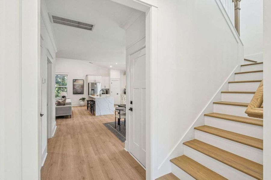 Spacious, unfurnished interior of a new home in Kings River Preserve, Hollywood (Image 26). Spacious, unfurnished interior of a new home in Kings River Preserve, Hollywood (Image 26).