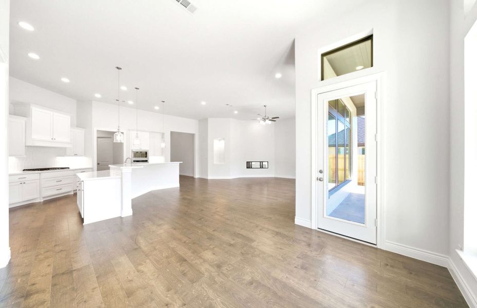 Representative unfurnished interior of a home built from the 2688AU by Ravenna Homes in Audubon 60′, Magnolia (Image 19).