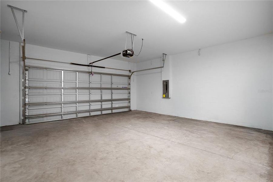 Spacious, unfurnished interior of a new home in Rye Ranch, Parrish (Image 28). Spacious, unfurnished interior of a new home in Rye Ranch, Parrish (Image 28).