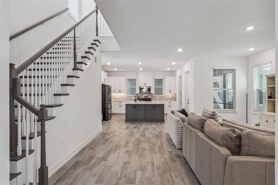 Furnished interior view inside a new home in , Winter Garden (Image 14).