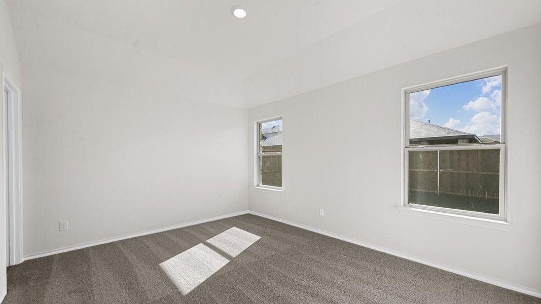 Spacious, unfurnished interior of a new home in Wildcat Ranch, Crandall (Image 29).