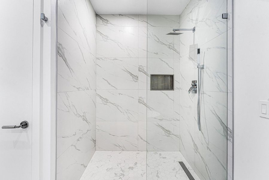 022-220LakeShoreDrive-1613-LakePark-FL-3