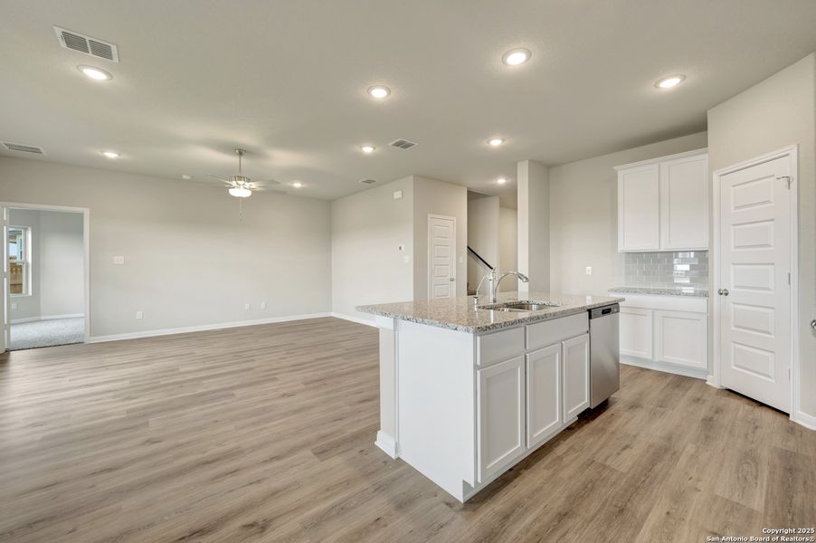 Furnished interior view inside a new home in Paloma Park, Converse (Image 10).