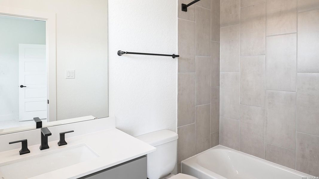 Furnished interior view inside a new home in Johnson Ranch, Bulverde (Image 12).