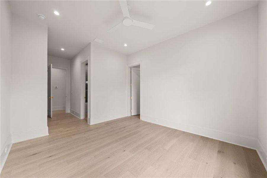 Spacious, unfurnished interior of a new home in , Atlanta (Image 41).
