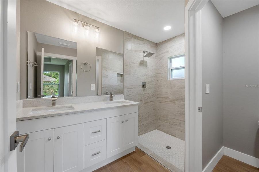Furnished interior view inside a new home in , Citrus Springs (Image 9).