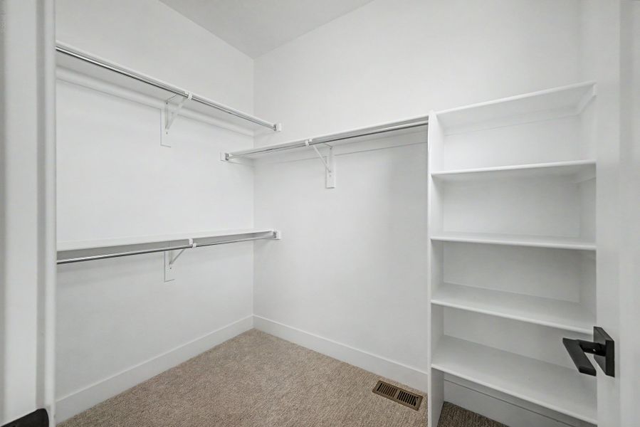 Spacious, unfurnished interior of a new home in West Grange, Longmont (Image 37). Spacious, unfurnished interior of a new home in West Grange, Longmont (Image 37).