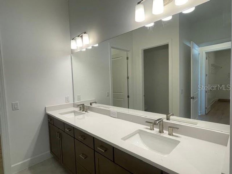 Furnished interior view inside a new home in Del Webb Catalina, Lakewood Ranch (Image 18).