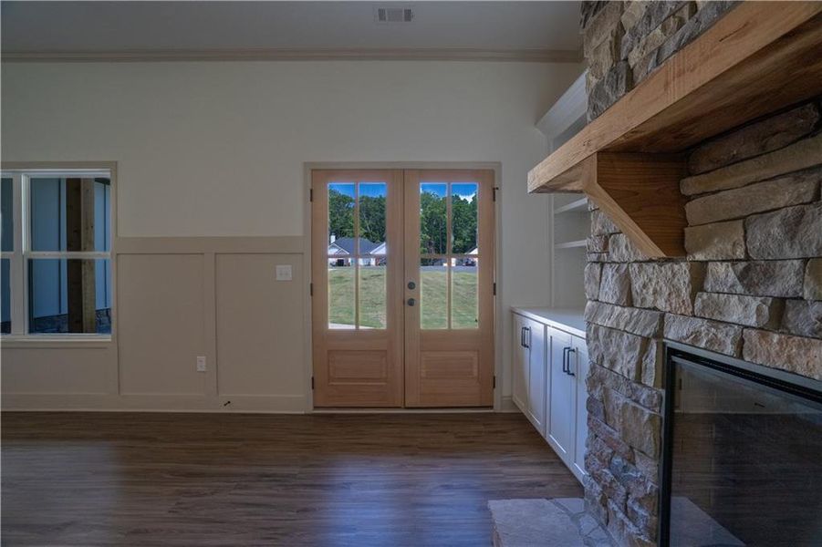 Spacious, unfurnished interior of a new home in , Temple (Image 21).