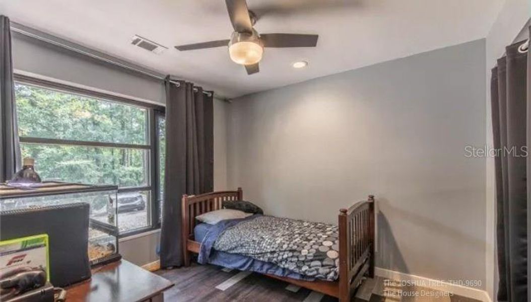 Furnished interior view inside a new home in , Punta Gorda (Image 10).