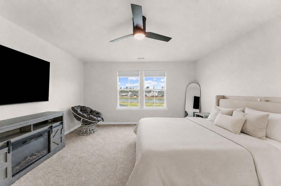 Furnished interior view inside a new home in Lindera Preserve at Cane Bay Plantation, Summerville (Image 20). Furnished interior view inside a new home in Lindera Preserve at Cane Bay Plantation, Summerville (Image 20).