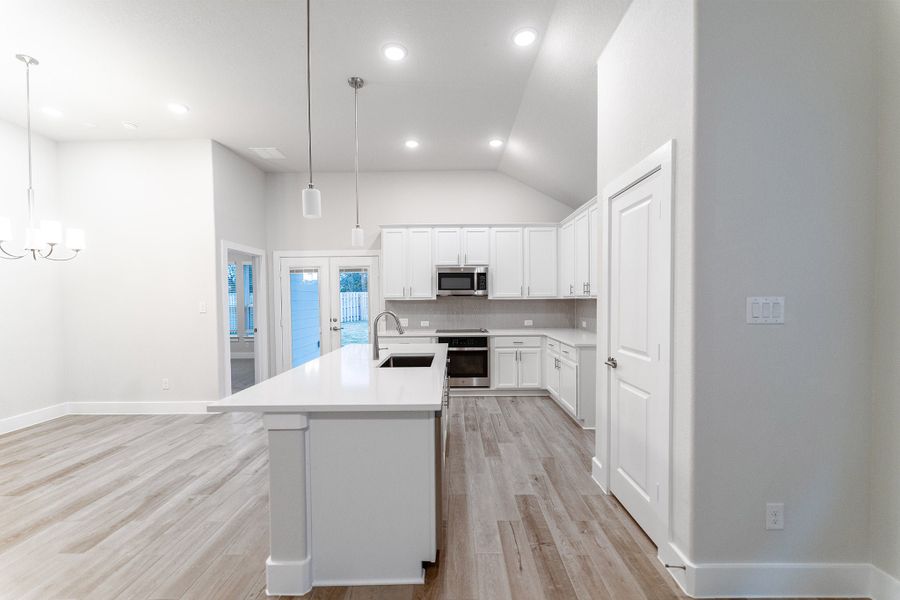 Furnished interior view inside a new home in Sanctuary, Salado (Image 4).