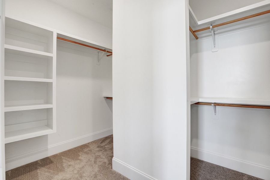 Representative unfurnished interior of a home built from the Lanai by Bill Clark Homes in Osprey Landing, Southport (Image 23).
