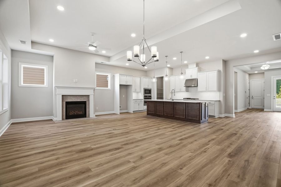 Great Room & Kitchen Great Room & Kitchen