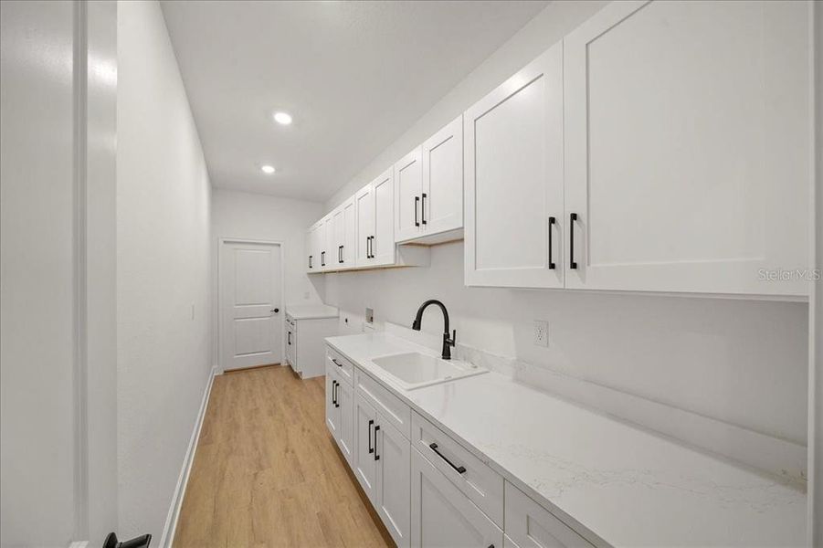 Furnished interior view inside a new home in , Weeki Wachee (Image 10).