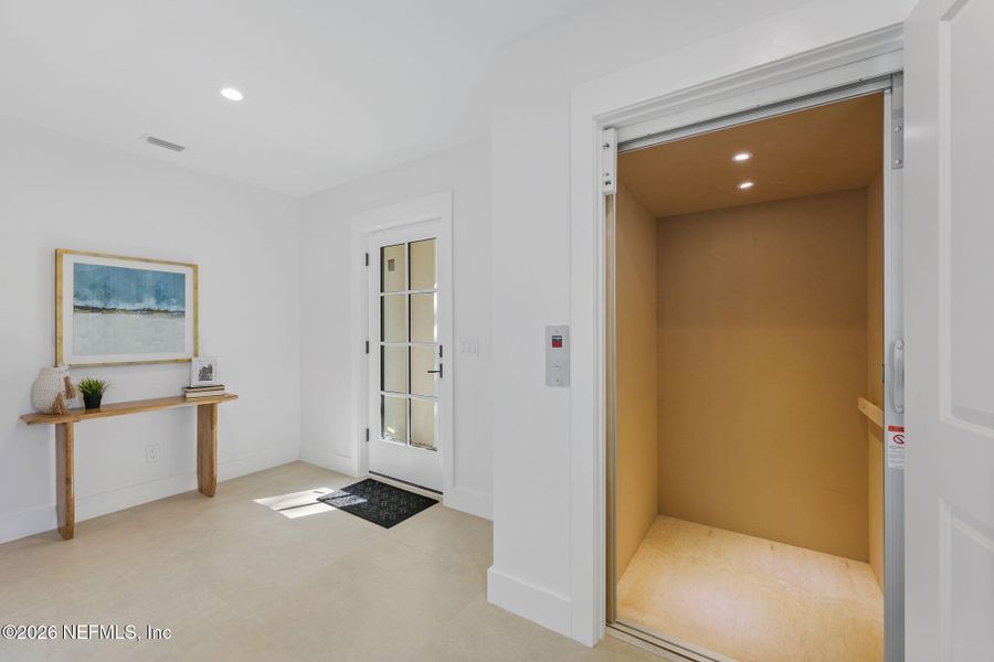 Image 47 of a home in . Image 47 of a home in .