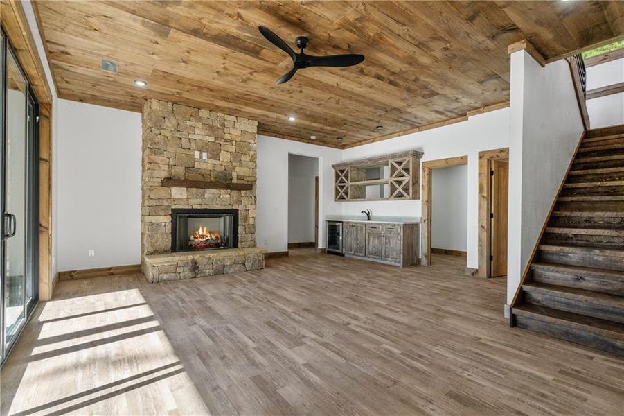 Spacious, unfurnished interior of a new home in , Mineral Bluff (Image 32).