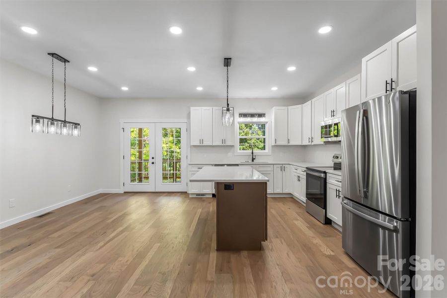 Furnished interior view inside a new home in , Marion (Image 15).