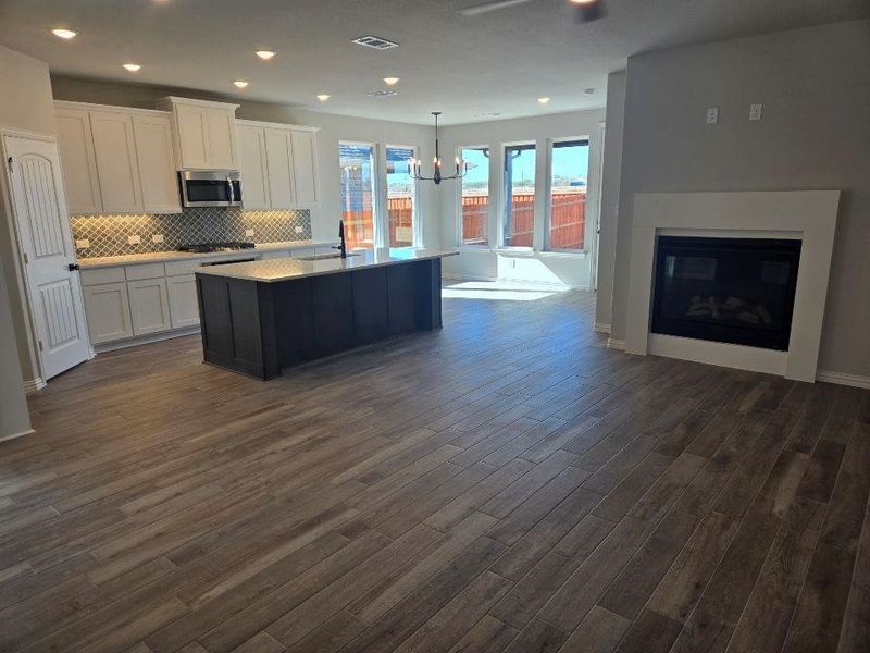 Image 11 of a home in Morningstar. Image 11 of a home in Morningstar.