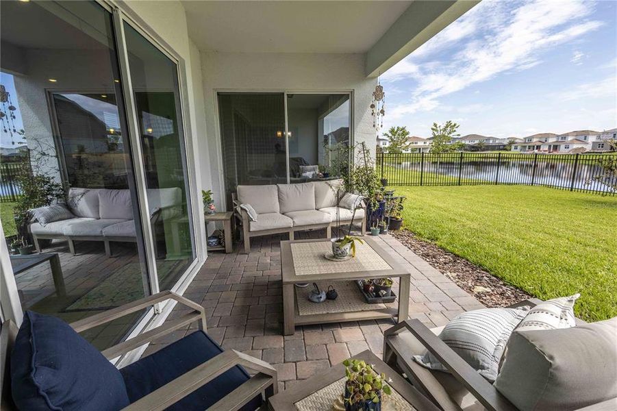 Exterior details and patio area of a home in Parkview Reserve, Orlando (Image 3). Exterior details and patio area of a home in Parkview Reserve, Orlando (Image 3).