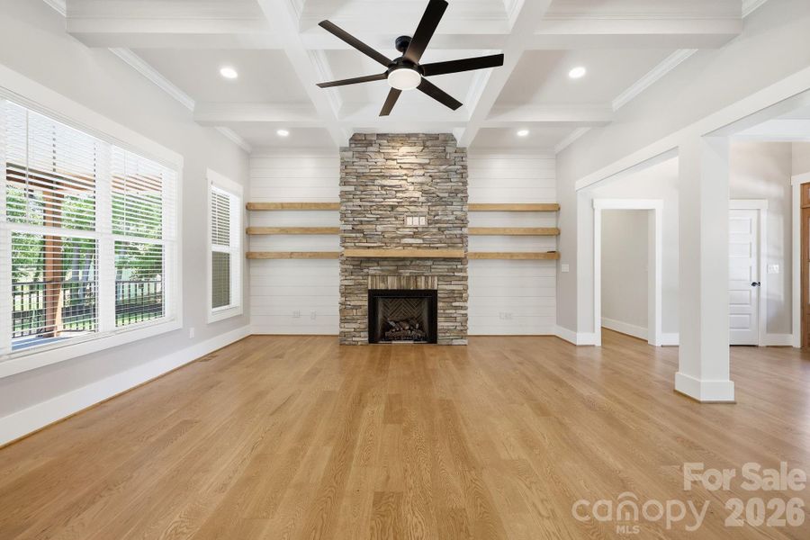 Spacious, unfurnished interior of a new home in , Lewisville (Image 21).