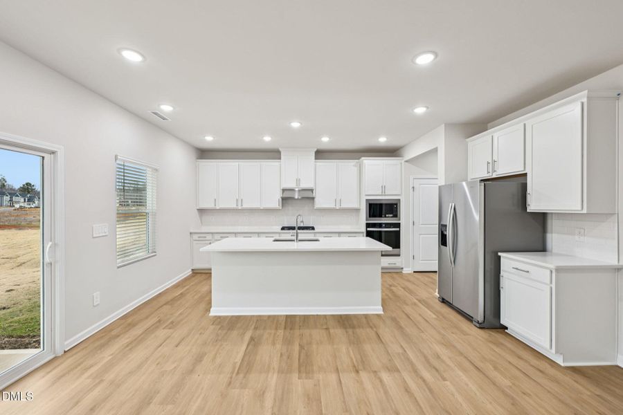 11-web-or-mls-Raleigh - Oak Manor - 536