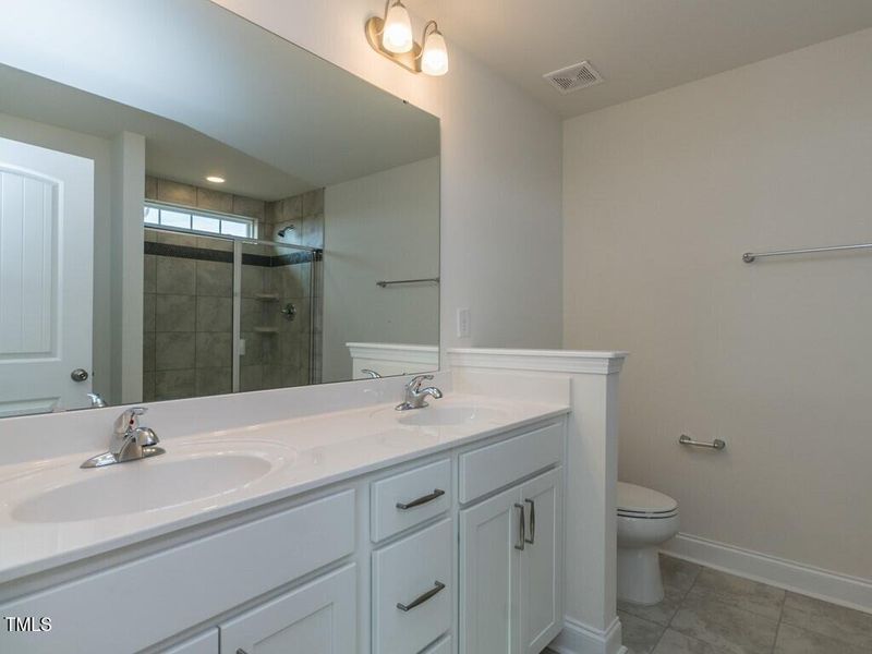 016_ Master Bathroom